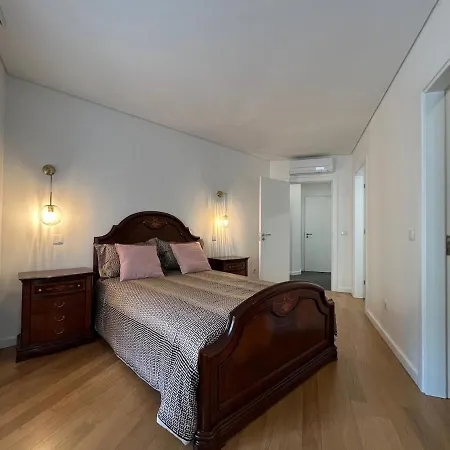 Vila Boucinha - - 15km Porto Alfena