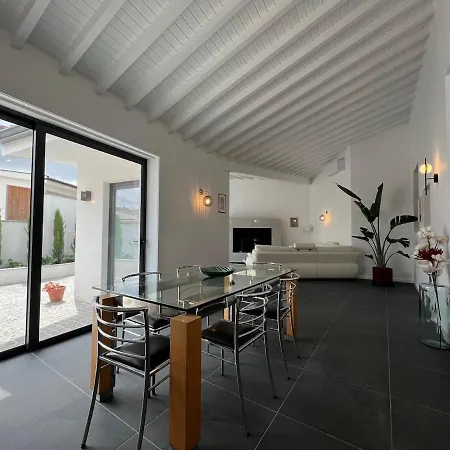 Villa Boucinha - - 15km Porto Alfena